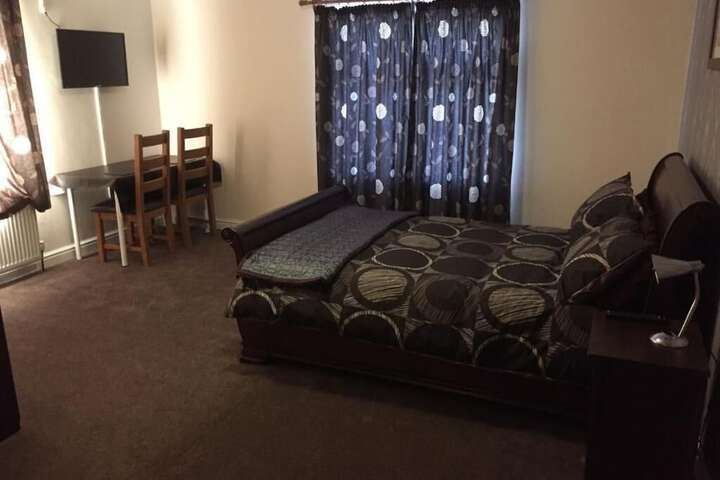 Brookfield Hotel Image 6