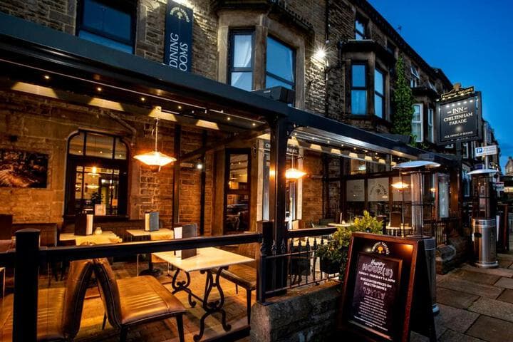 The Inn at Cheltenham Parade Image 11