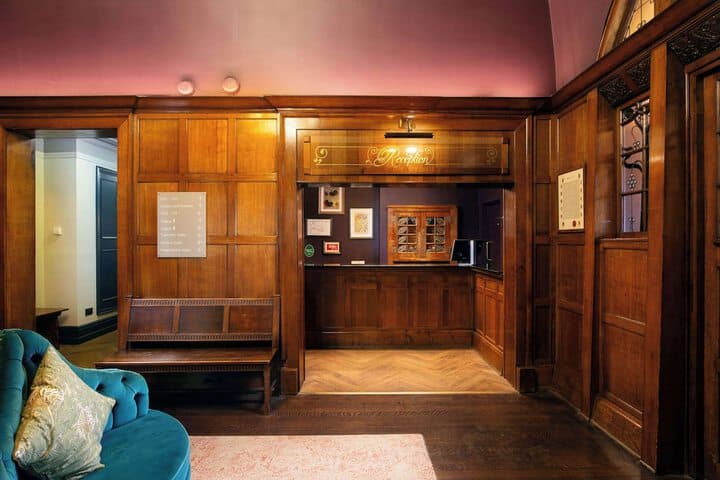 Elmbank York Tapestry Collection by Hilton Image 2