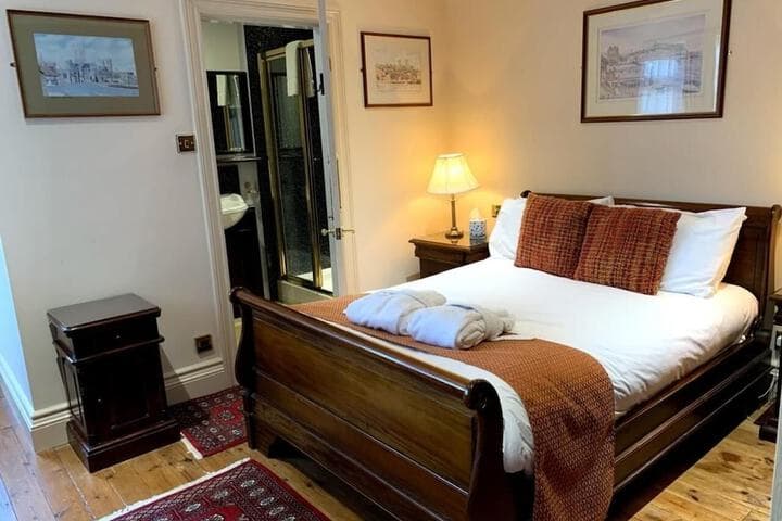 Mansion House Image 5