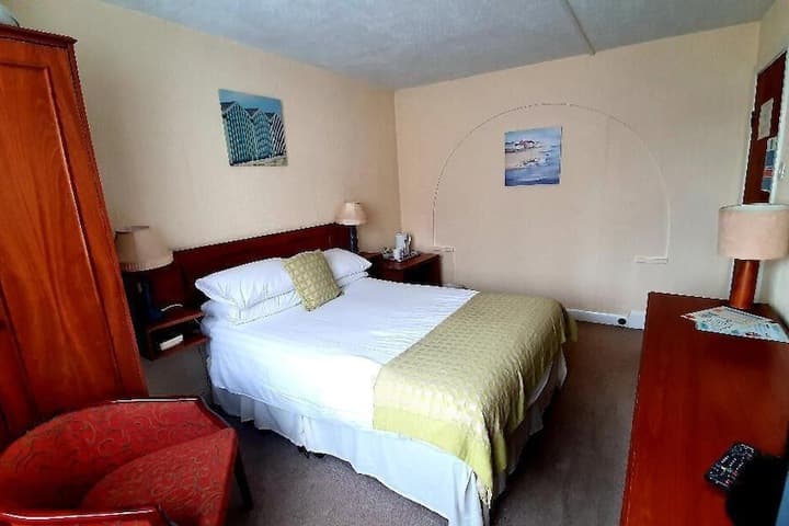 Rivelyn Hotel Bar &  Restaurant Image 12