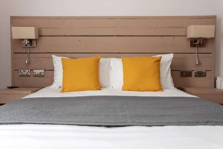 The Vanguard - York Residence Image 4