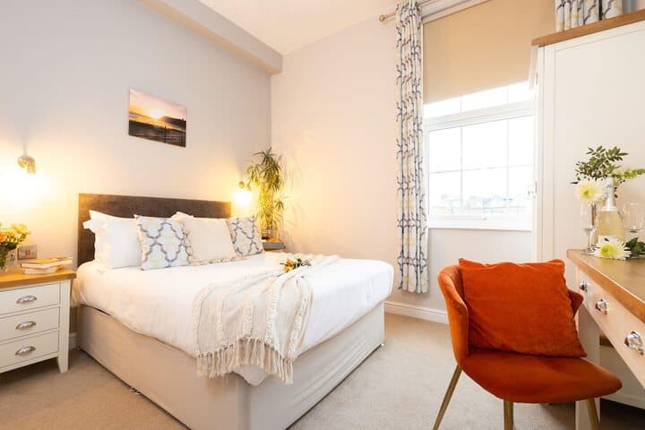 The Clarence Gardens Hotel BW Signature Collection Image 8