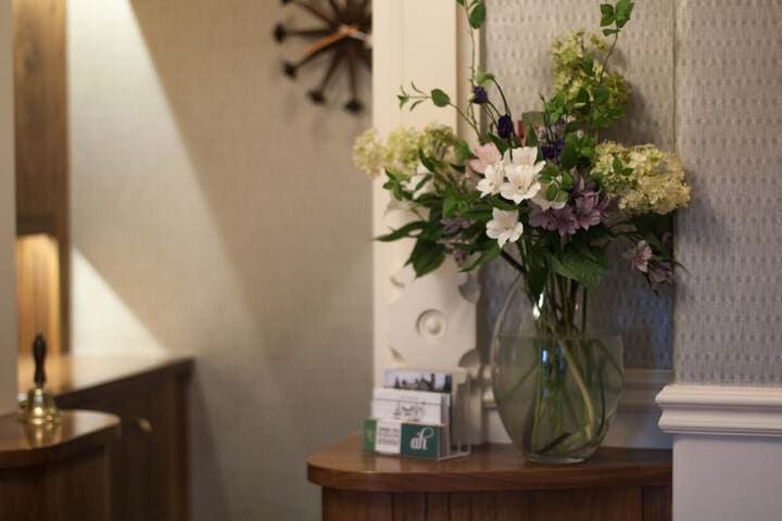 Ascot House Hotel Image 3