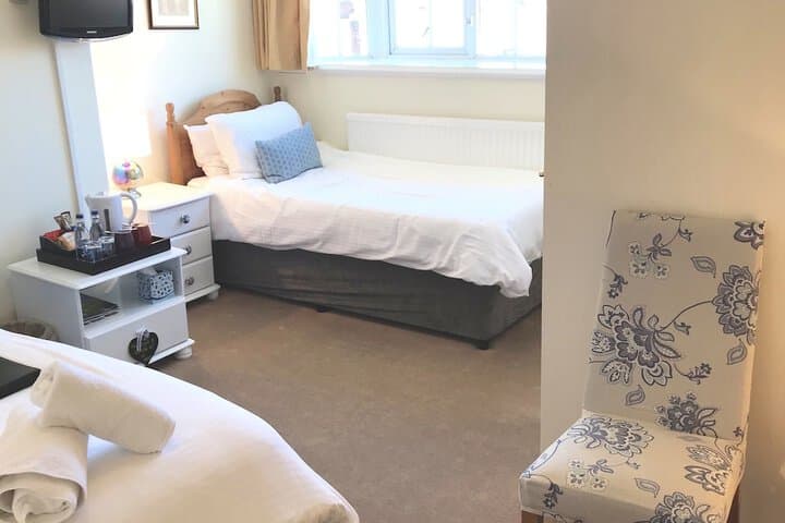 St Raphael Guest House Image 5