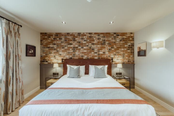 Sandburn Hall Hotel Image 11