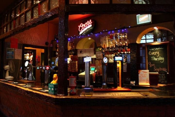 Dickens Bar and Inn Image 11