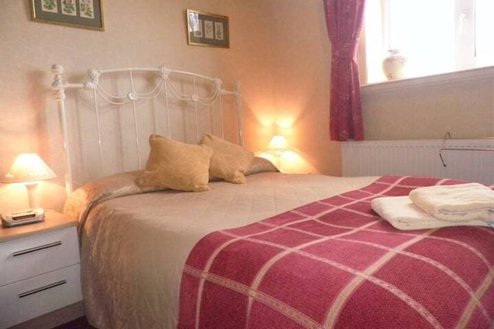 Midway House Image 10