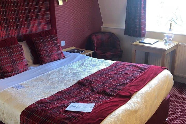 The Carlton Park Hotel Image 4