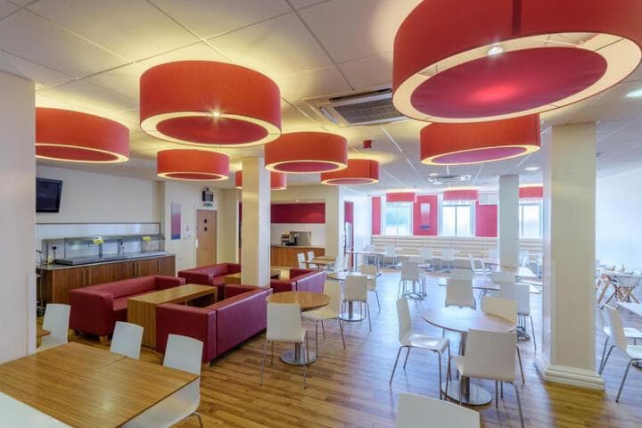 Travelodge Leeds Central Vicar Lane Image 7