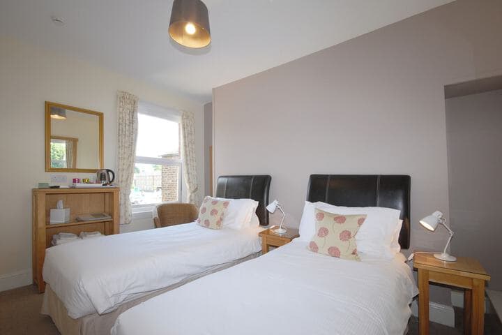 Abbey Guest House Image 7