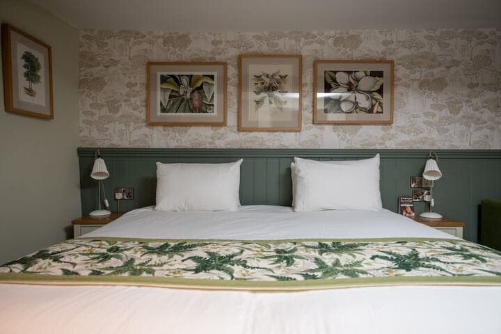 Rockingham Arms by Greene King Inns Image 9