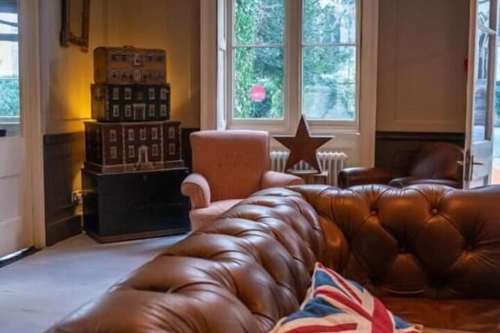 The Old Deanery Image 5