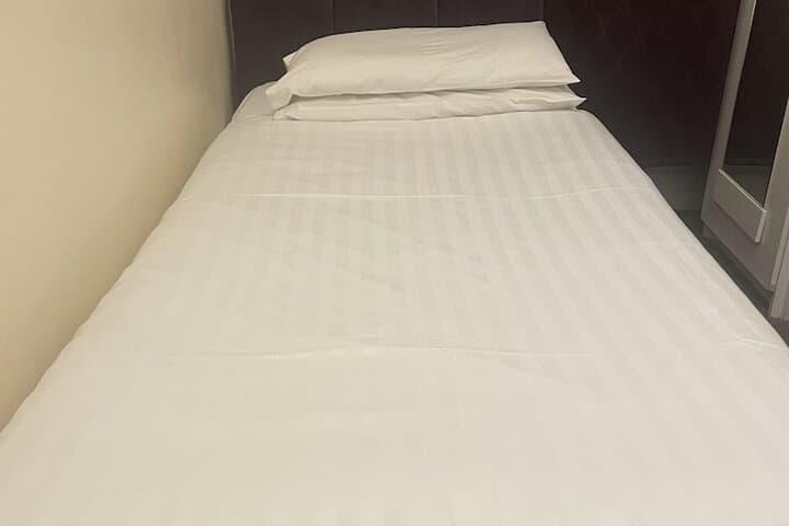 Emerald Residence Image 9