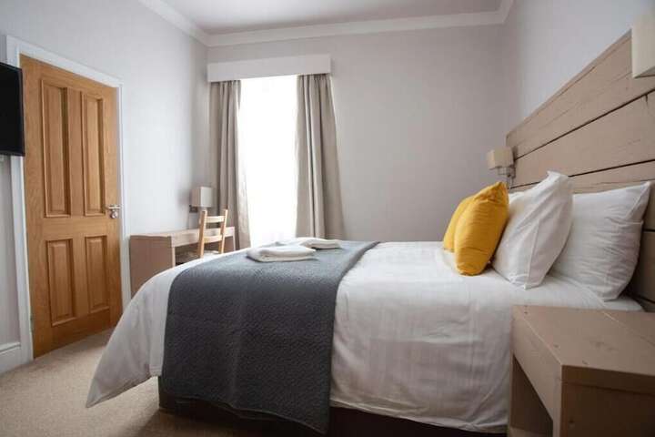 The Vanguard - York Residence Image 12