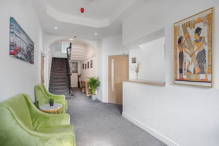 Dusties Hotel Image 12