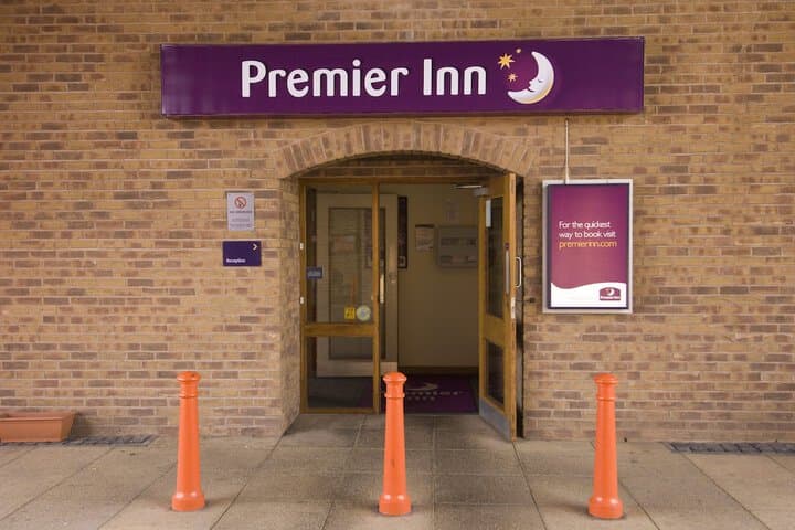 Premier Inn Sheffield / Barnsley - M1 Jct36 Image 5
