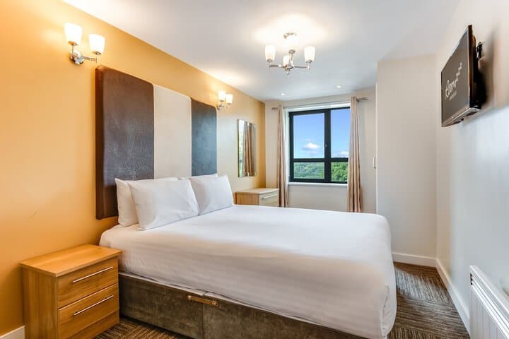 Roomzzz Leeds Headingley Image 9