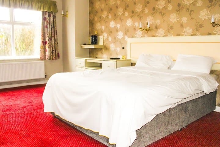 Consort Hotel Image 7