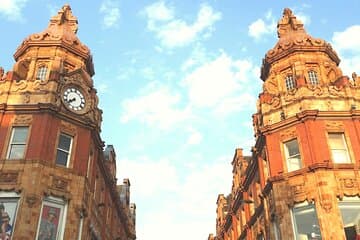 Explore Leeds in 60 minutes with a Local - Private Tour