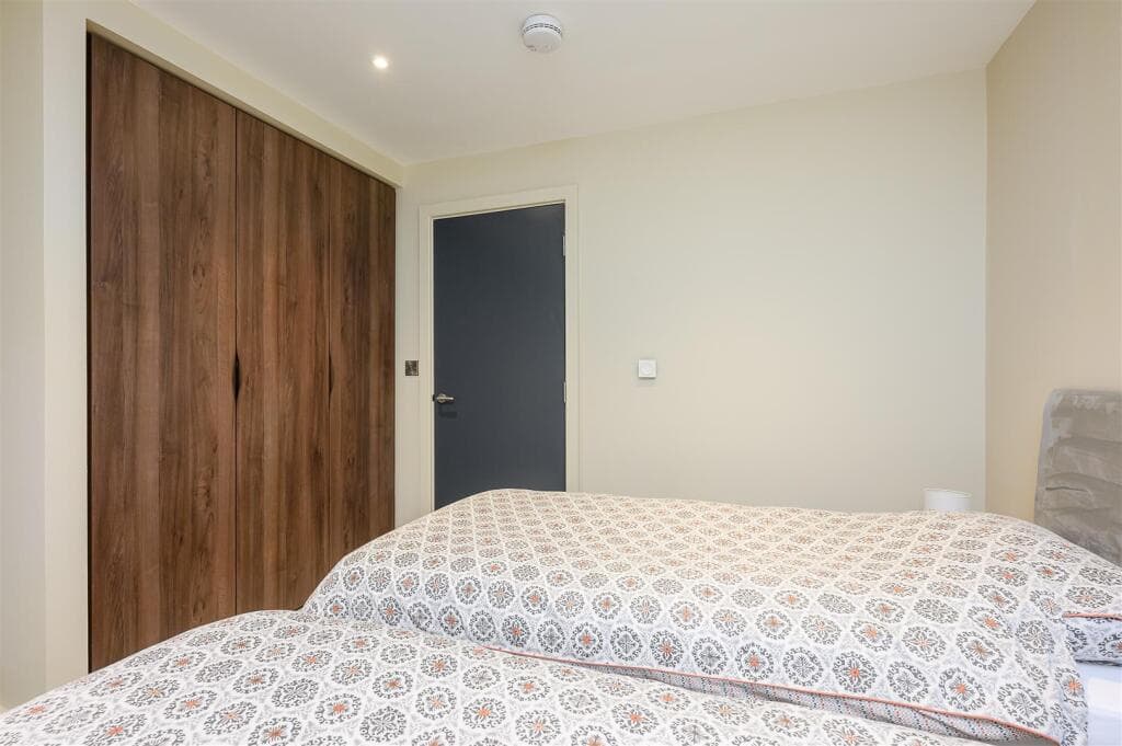 2 bedroom apartment for sale in 18 Victoria, Hudson Quarter, York YO1 6HP, YO1 Image 12