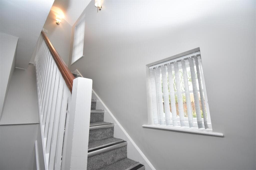 2 Bedroom Terraced House For Rent In Front Street, Acomb, York, Yo24 Image 11