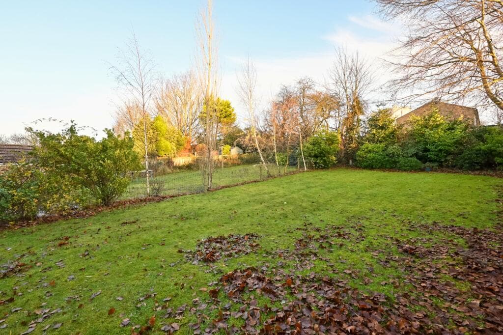 2 Bedroom Flat For Rent In Manor Drive North, Boroughbridge Road, York, Yo26 Image 8