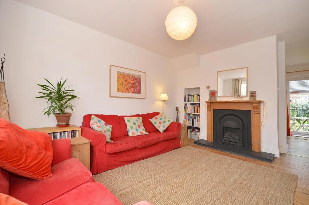 2 Bedroom Terraced House For Rent In Alma Grove, Fulford Road, York, Yo10 Image 2