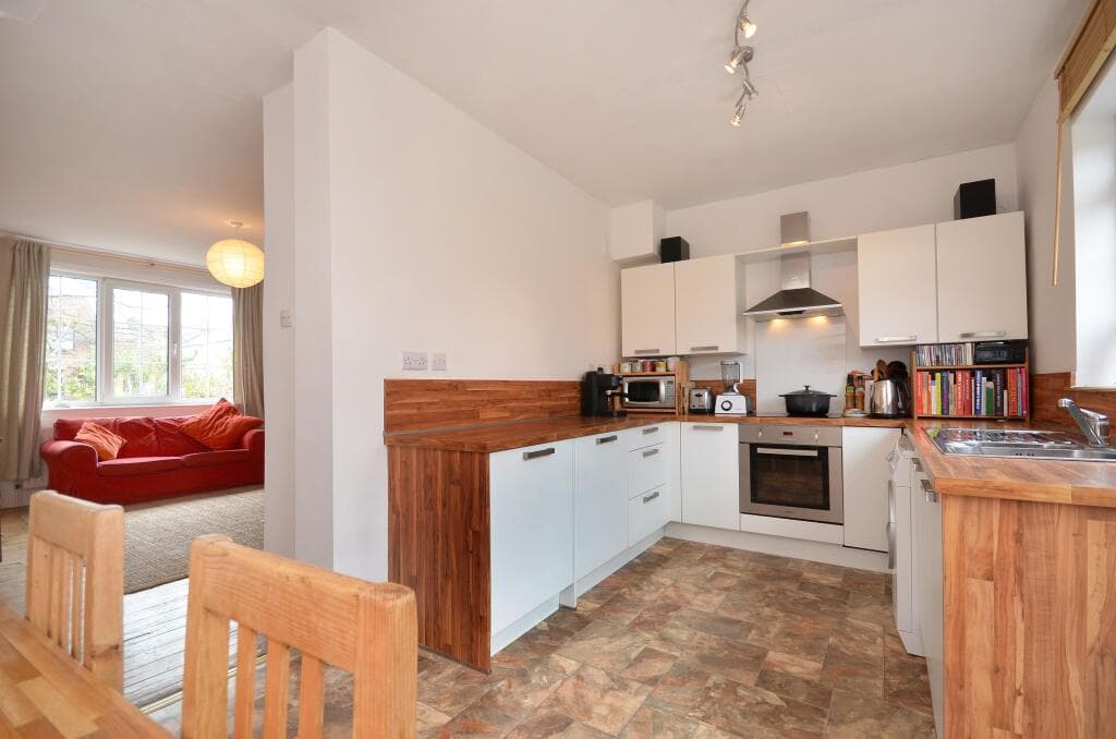 2 Bedroom Terraced House For Rent In Alma Grove, Fulford Road, York, Yo10 Image 5