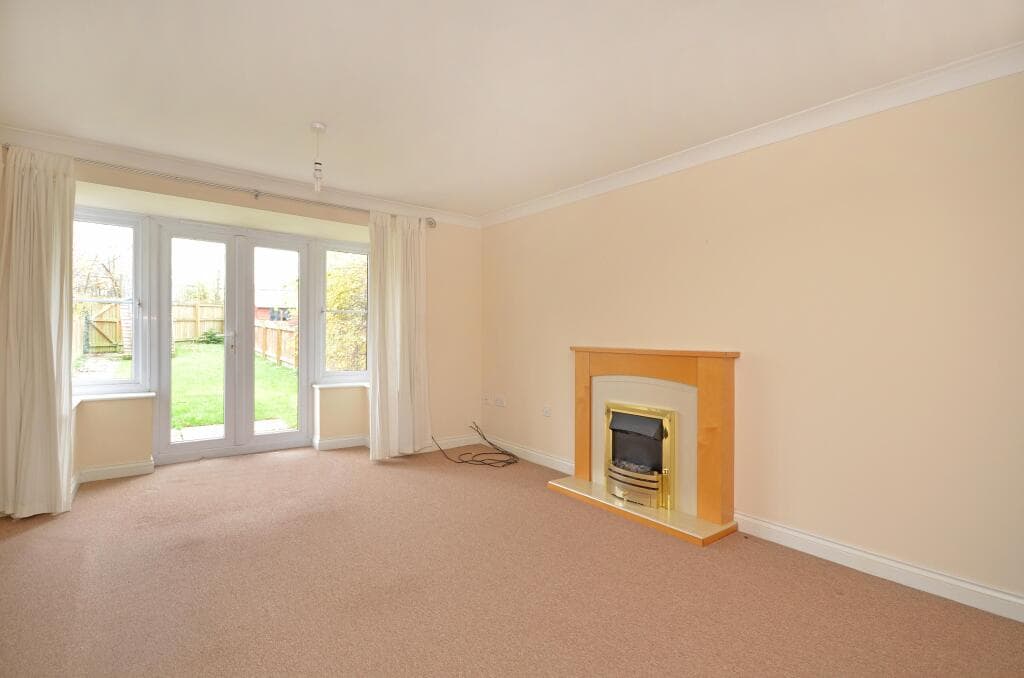 3 bedroom house for rent in Tedder Road, Acomb, York, YO24 Image 2
