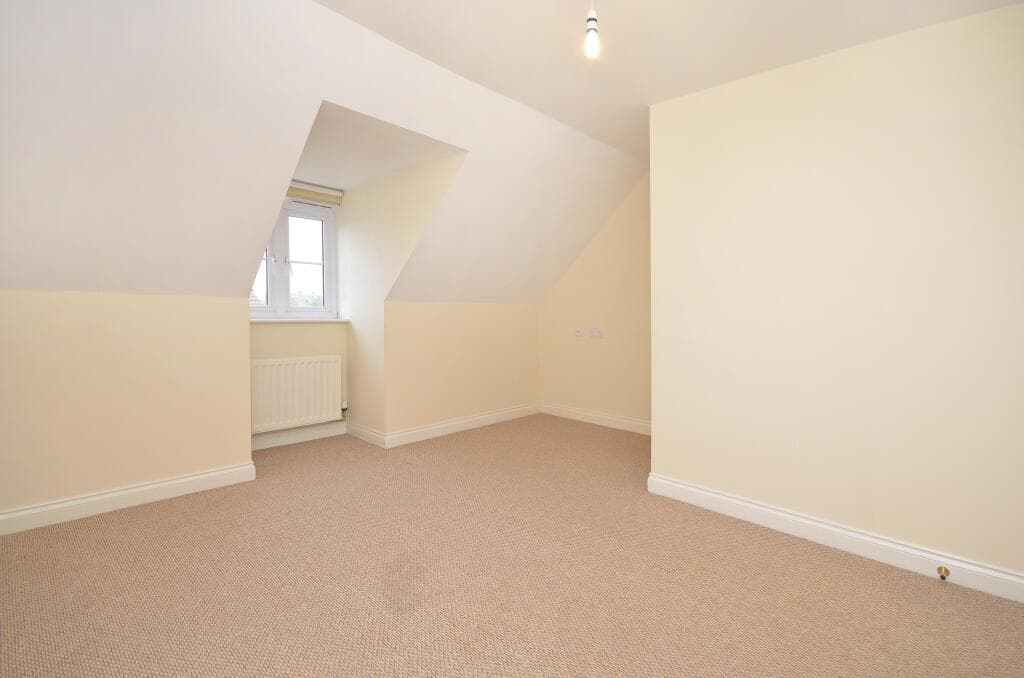 3 bedroom house for rent in Tedder Road, Acomb, York, YO24 Image 8