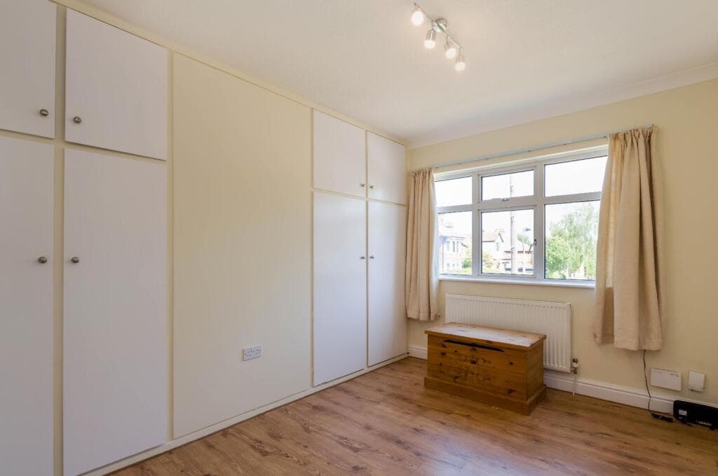 3 Bedroom Semi-Detached House For Rent In Westminster Road, York, Yo30 Image 7