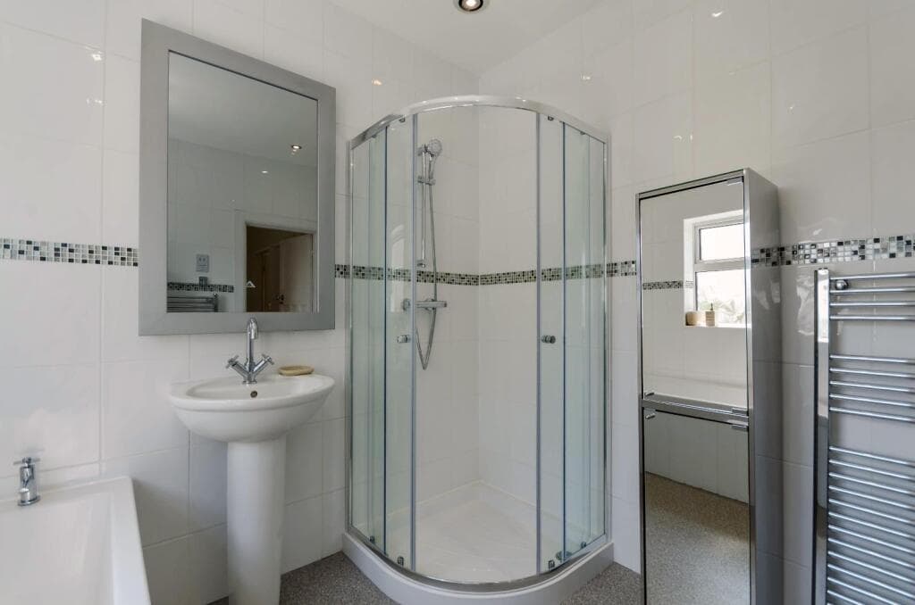 3 Bedroom Semi-Detached House For Rent In Westminster Road, York, Yo30 Image 10