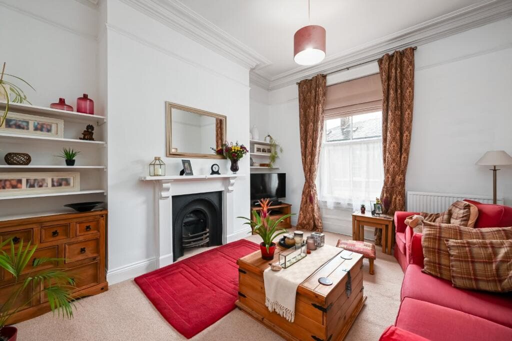 2 Bedroom Flat For Rent In St. Marys, Bootham, York, Yo30 Image 2