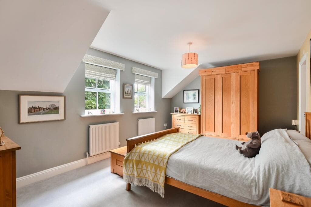 4 bedroom house for sale in Chestnut Court, Penleys Grove Street, York, YO31 Image 11