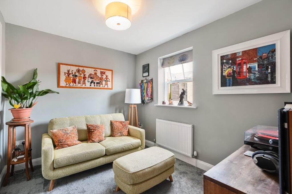 4 bedroom house for sale in Chestnut Court, Penleys Grove Street, York, YO31 Image 12