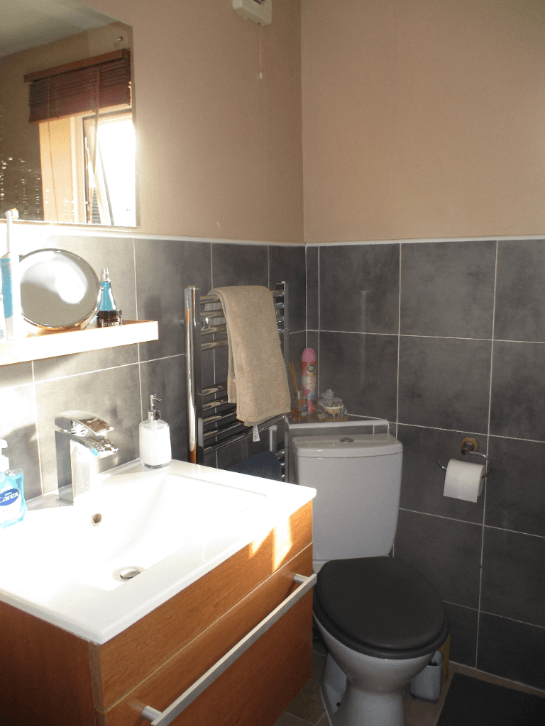 3 bedroom semi-detached house for rent in Whitley Close, York, North Yorkshire, YO30 Image 6