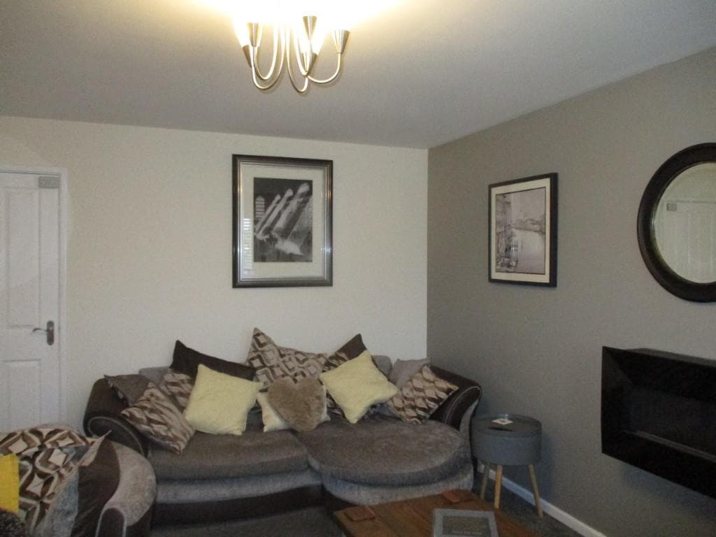 3 bedroom semi-detached house for rent in Whitley Close, York, North Yorkshire, YO30 Image 3