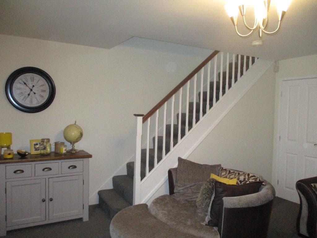 3 bedroom semi-detached house for rent in Whitley Close, York, North Yorkshire, YO30 Image 4