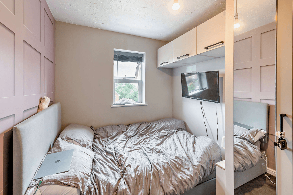 4 bedroom terraced house for sale in Landalewood Road, York, North Yorkshire, YO30 Image 3