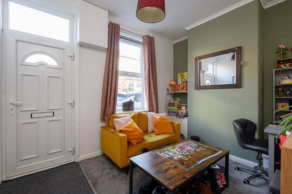 2 bedroom terraced house for sale in Nelson Street, York, YO31 8NJ, YO31 Image 7