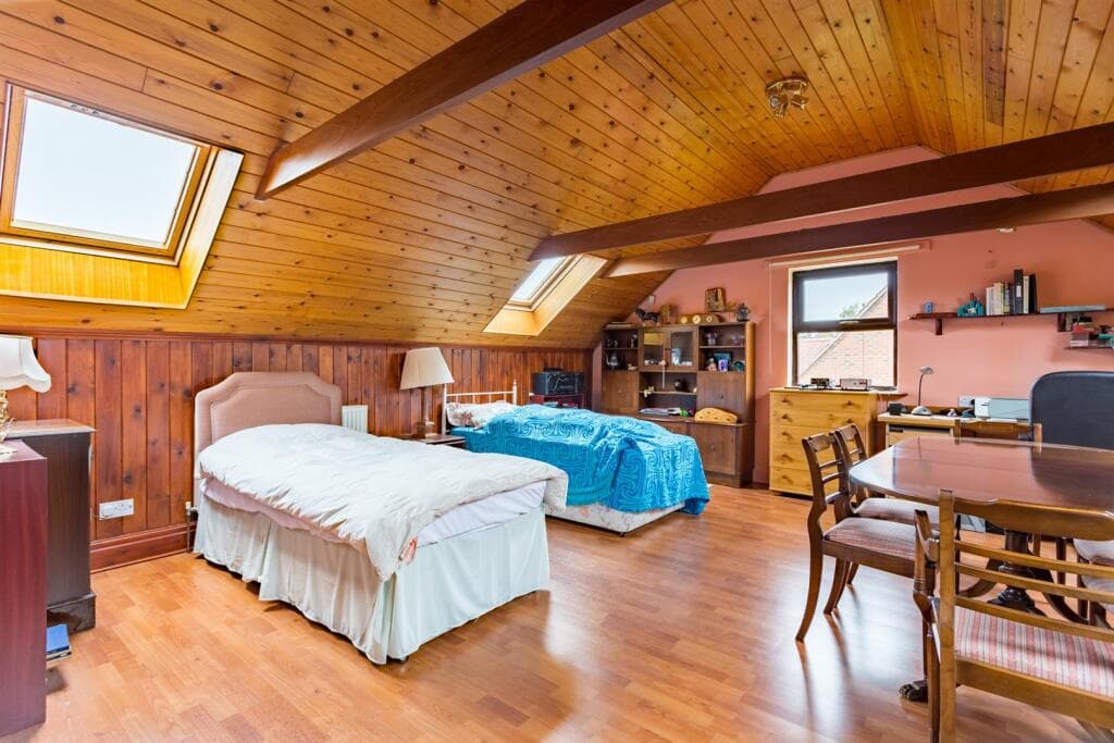 4 bedroom house for sale in 194a Mount Vale, York, YO24 Image 8