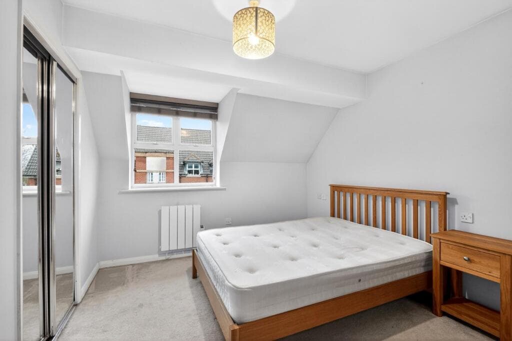 2 bedroom apartment for sale in Hallfield Road, York, YO31 Image 8