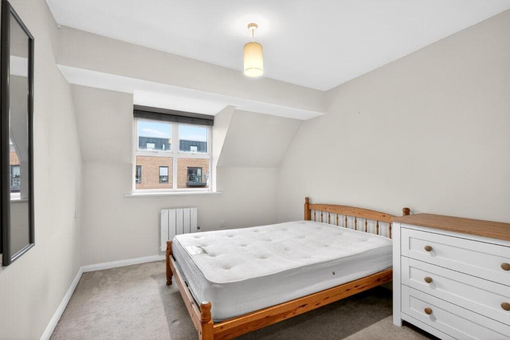 2 bedroom apartment for sale in Hallfield Road, York, YO31 Image 9