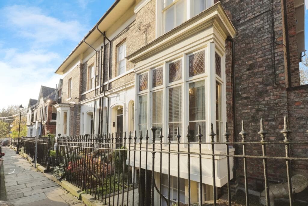 1 bedroom flat for sale in St. Marys, York, North Yorkshire, YO30 Image 8