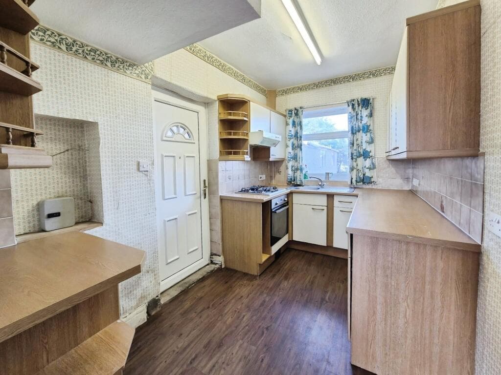 3 bedroom semi-detached house for sale in Beckfield Lane, York, North Yorkshire, YO26 Image 5