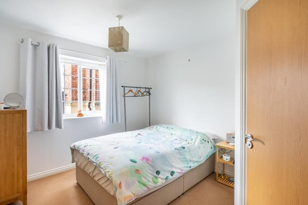 2 bedroom apartment for sale in College Court, Dringhouses, York, YO24 Image 7