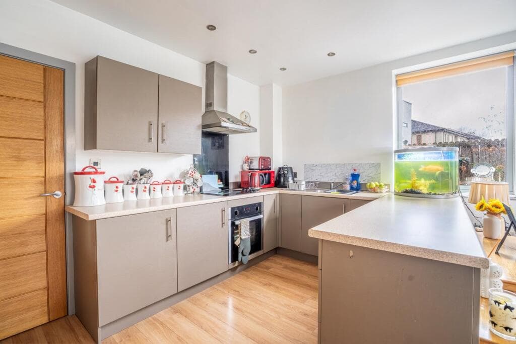 2 bedroom apartment for sale in George Cayley Drive, York, YO30 Image 3