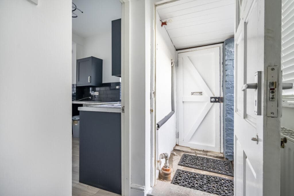 1 Bedroom Apartment For Sale In Stamford Street East Leeman Road, Yo26 Image 9