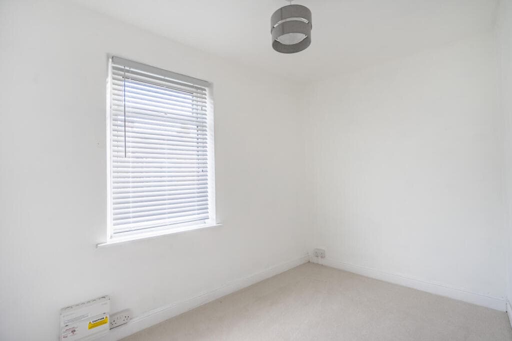 1 Bedroom Apartment For Sale In Stamford Street East, York, Yo26 Image 6